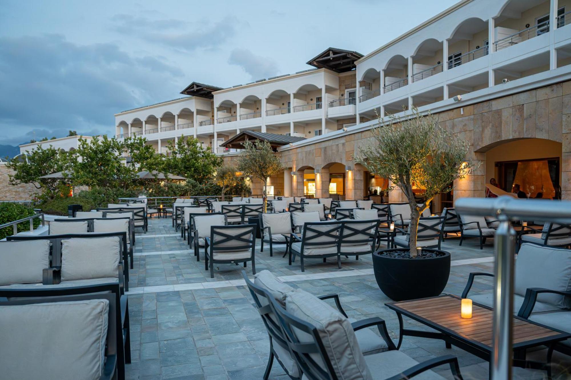 Neptune Luxury 5*